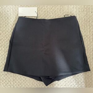 Zara Black Skorts